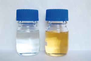 (4) Syntetické základové oleje.